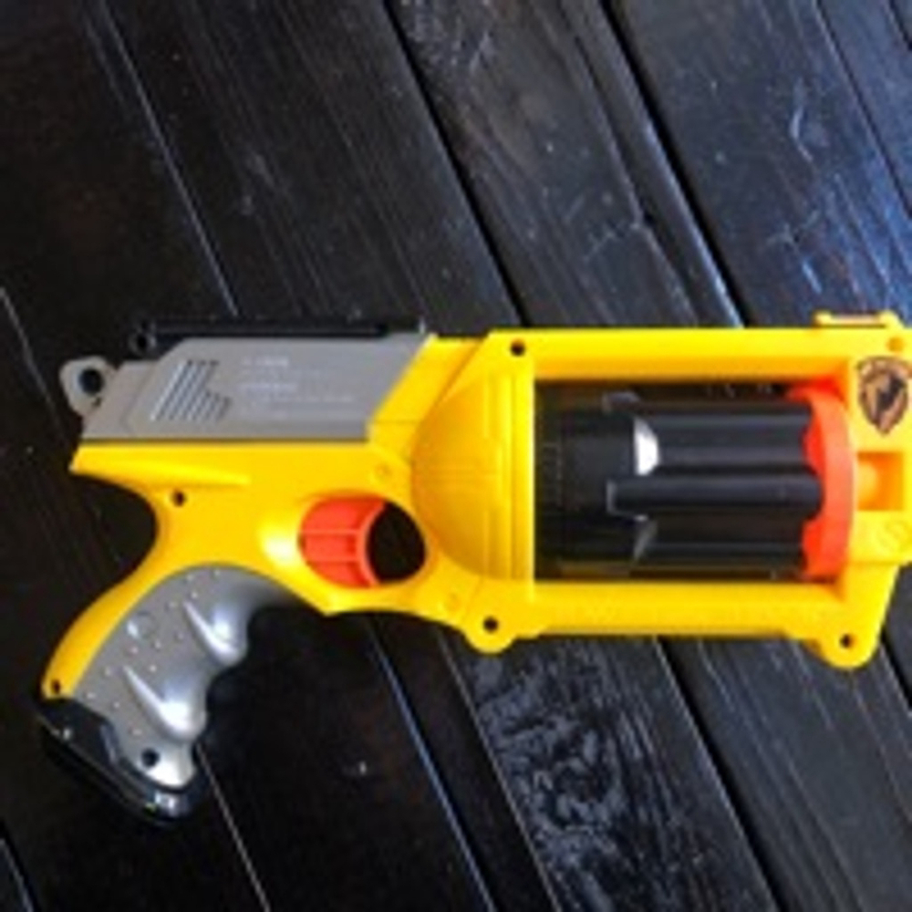Unisex Nerf Maverick REV-6 Toy Gun Yellow Gray One Size